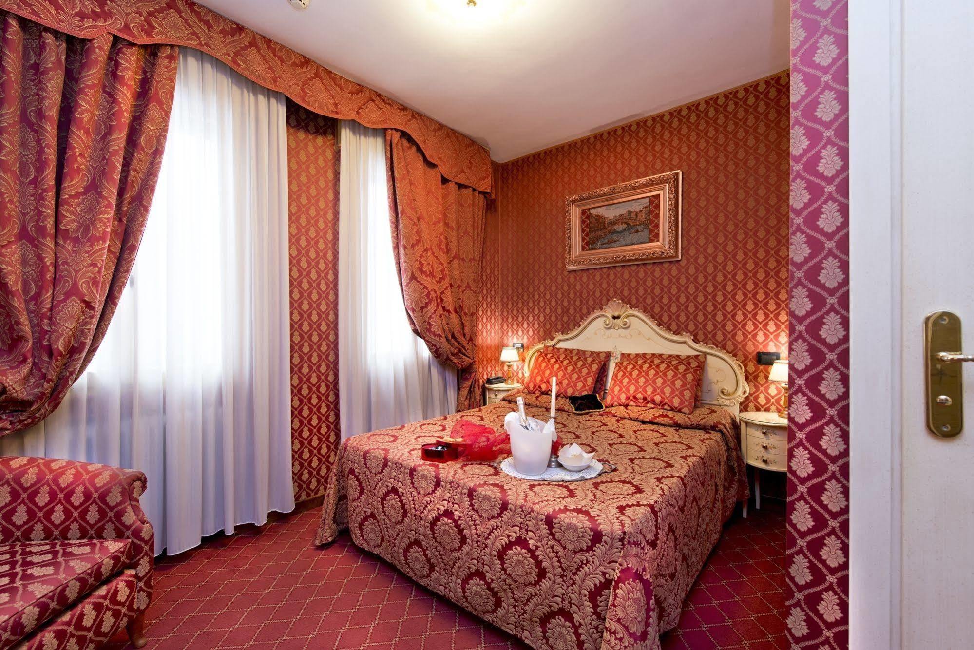 Hotel Mignon Venice Luaran gambar