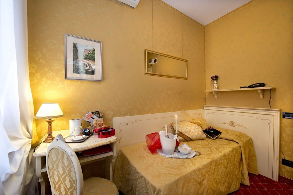 Hotel Mignon Venice Luaran gambar